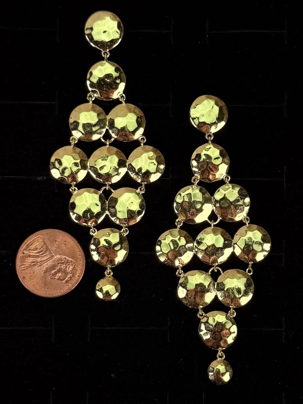 Stunning Weighted Hammered Goldtone Disc Chandelier Pierced Earrings